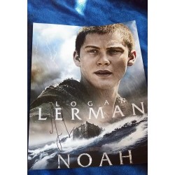 Logan Lerman autograph (Noah)