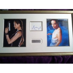 Angelina Jolie autograph (Lara Croft: Tomb Raider)