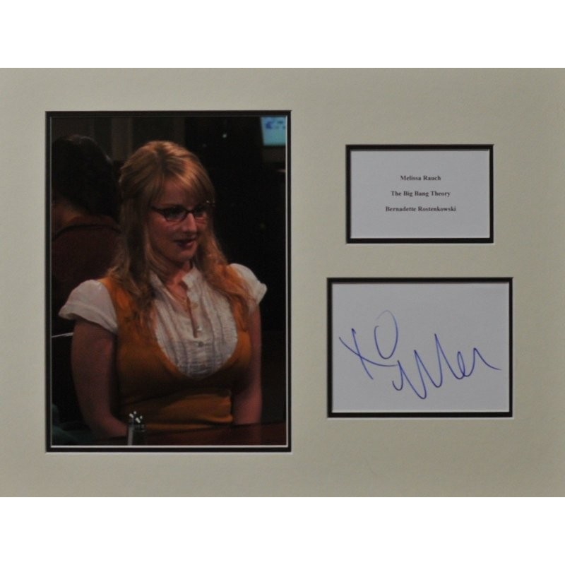 Melissa Rauch autograph