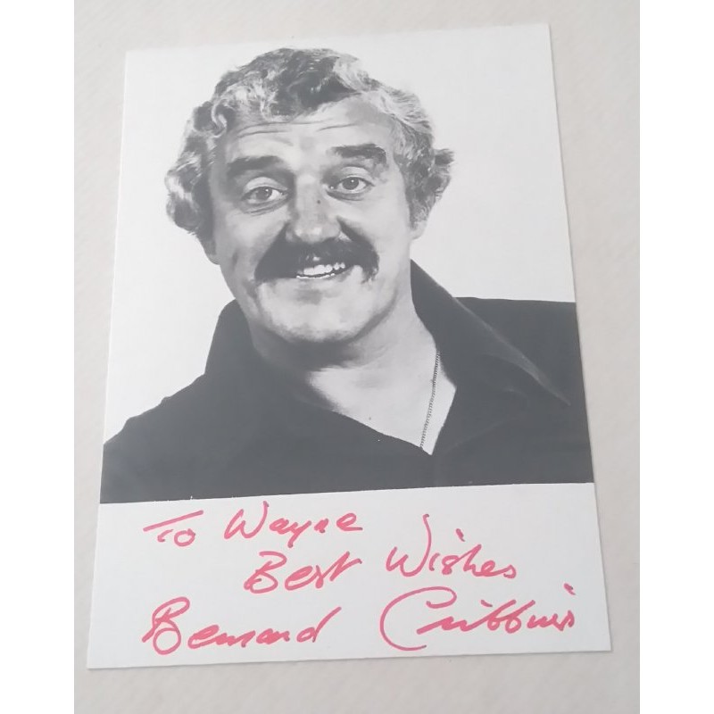 Bernard Cribbins autograph