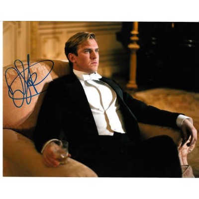 Dan Stevens autograph (Downton Abbey)