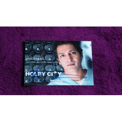 Hari Dhillon autograph (Holby City)