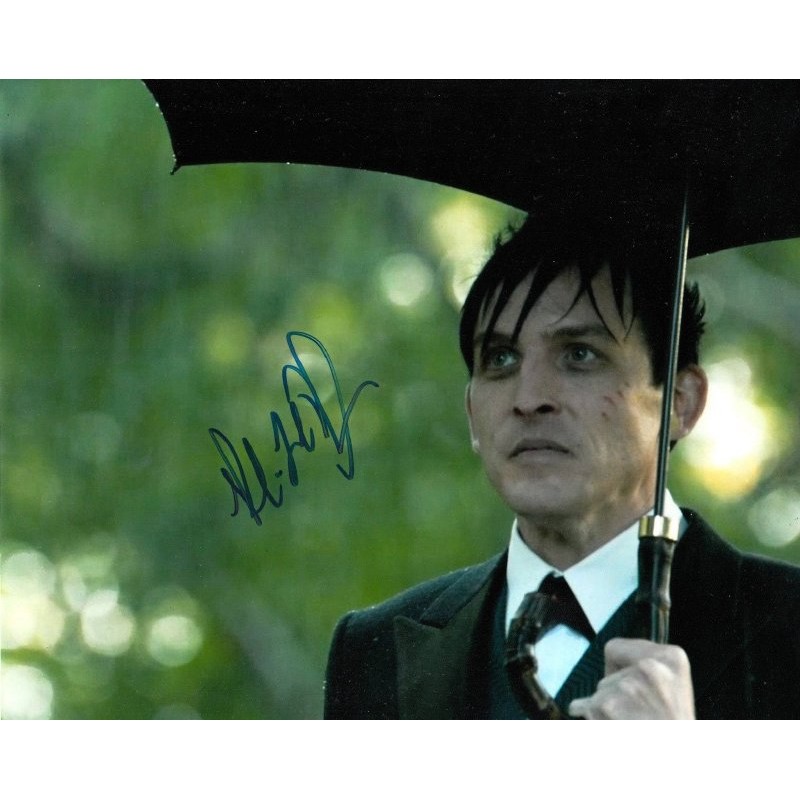Robin Lord Taylor autograph