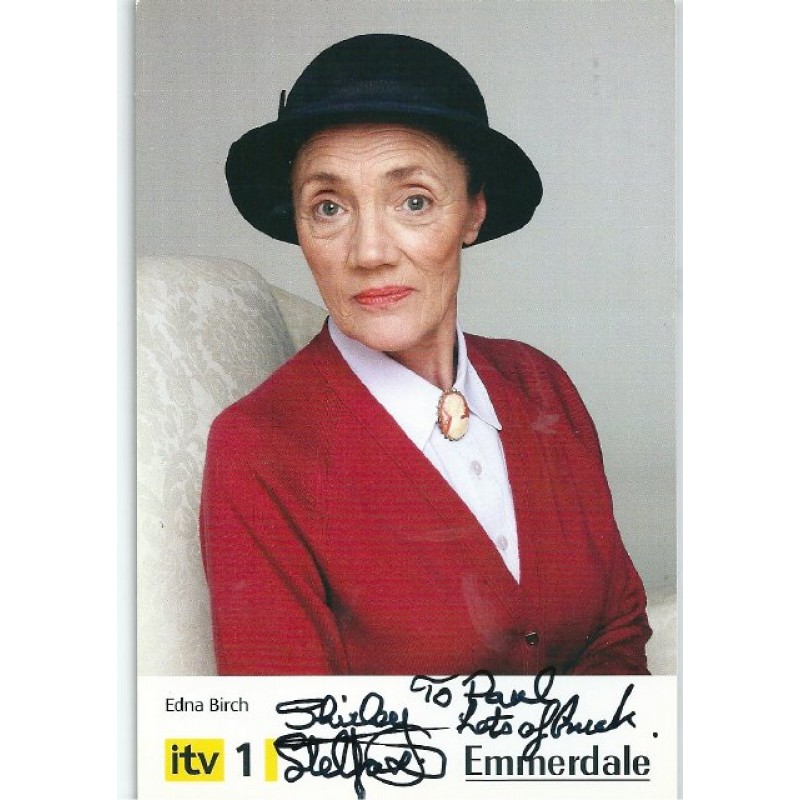 Shirley Stelfox autograph