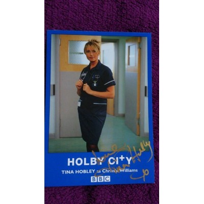 Tina Hobley autograph (Holby City)