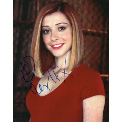 Alyson Hannigan autograph (Buffy; How I Met Your Mother)