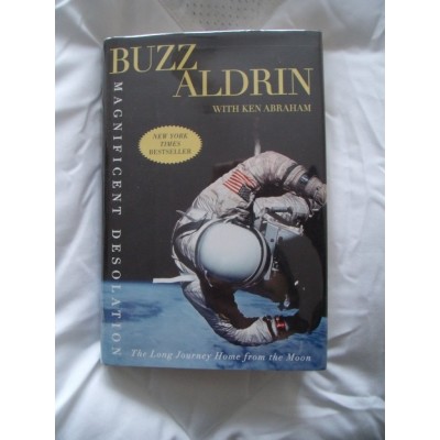 Buzz Aldrin Signed Book (Magnificent Desolation)