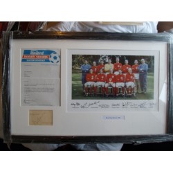 England Team autograph (1966 World Cup Winners)