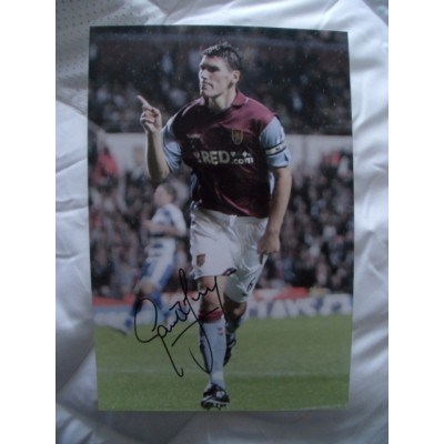 Gareth Barry autograph (Aston Villa)