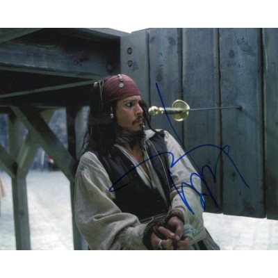Johnny Depp autograph 2 (Pirates Of The Caribbean)