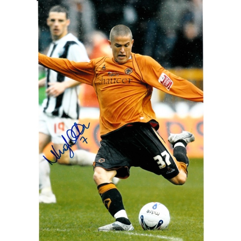 Michael Kightly (Wolves) autograph