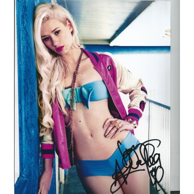 Iggy Azalea autograph