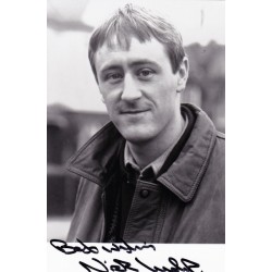 Nicholas Lyndhurst autograph (Only Fools and Horses; Goodnight Sweetheart)