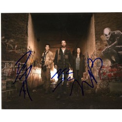 Noah Wyle, Drew Roy and Moon Bloodgood multi signed autograph