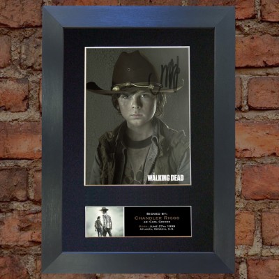 Chandler Riggs Pre-Printed autograph (The Walking Dead)