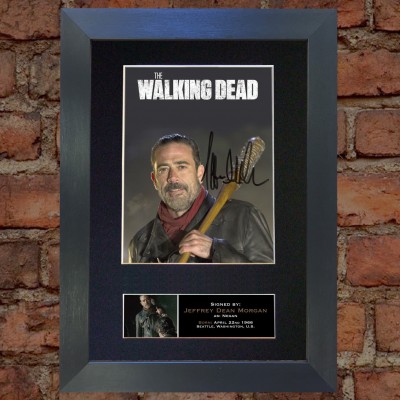 Jeffrey Dean Morgan Pre-Printed autograph (The Walking Dead)