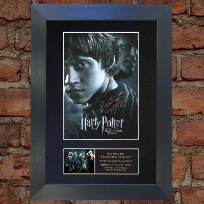 Rupert Grint Pre-Printed Autograph (Harry Potter)