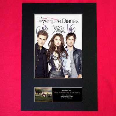 The Vampire Diaries cast Pre-Printed Autograph