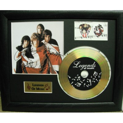 The Who Gold CD and Plectrum Display (Preprint)