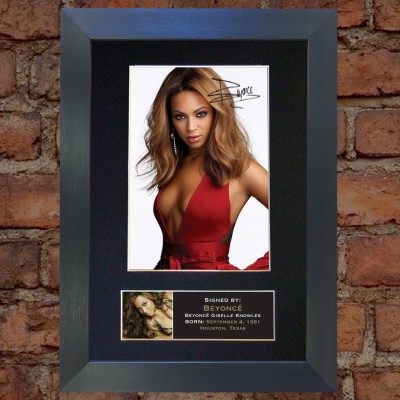 Beyonce Pre-Printed Autograph 2 (Destiny's Child)