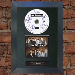 One Direction Pre-Printed Autograph (Four)