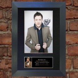 Matt Cardle Pre-Printed Autograph