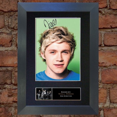 Niall Horan Pre-Printed autograph (One Direction)