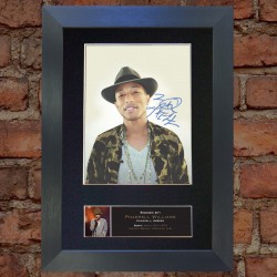 Pharrell Williams Pre-Printed Autograph