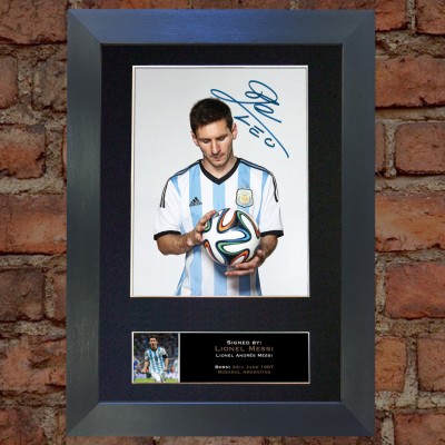 Lionel Messi Pre-Printed Autograph (Argentina)