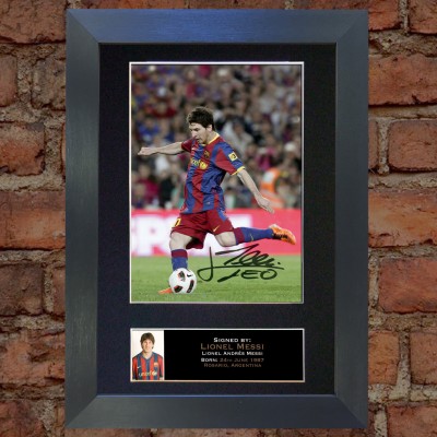 Lionel Messi Pre-Printed Autograph (Barcelona)
