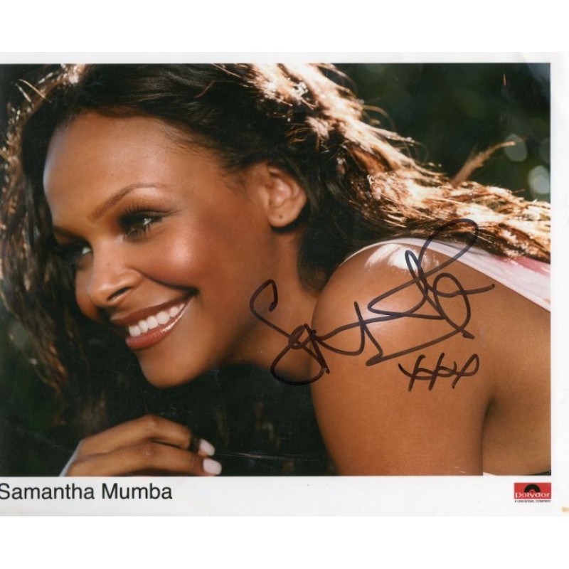 Samantha Mumba autograph