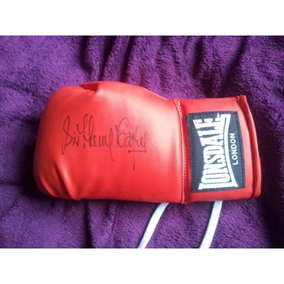 Henry Cooper Signed Boxing Glove 1