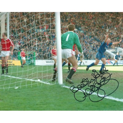 Andy Ritchie autograph (Oldham Athletic)