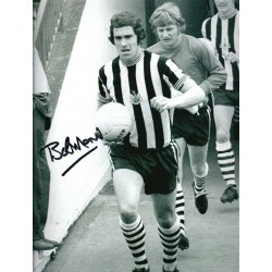 Bobby Moncur autograph AFTAL (Newcastle United; Scotland)