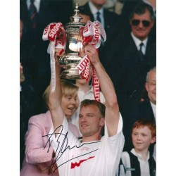 Dennis Bergkamp autograph AFTAL (Arsenal)