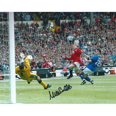 Neville Southall autograph AFTAL (Everton; Wales)