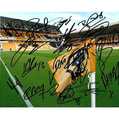 Wolverhampton Wanderers F.C. 19/20 squad autograph AFTAL (Wolves)