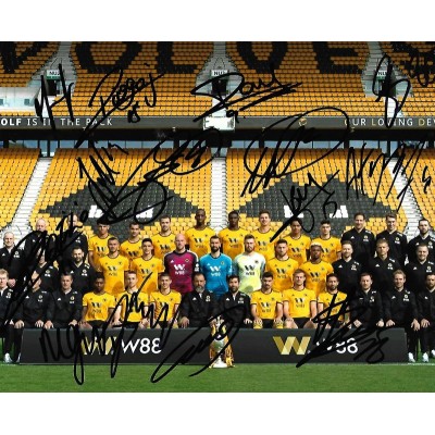 Wolverhampton Wanderers F.C. 19/20 team autograph AFTAL (Wolves)