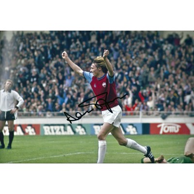 Alan Taylor autograph AFTAL (West Ham)