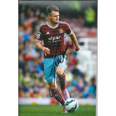 Carl Jenkinson autograph (West Ham)