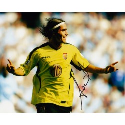 Juan Pablo Angel autograph (Aston Villa)