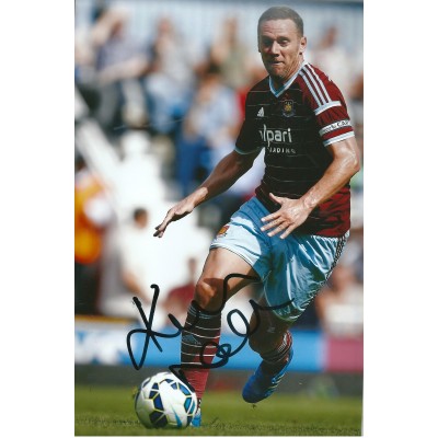 Kevin Nolan autograph (West Ham)
