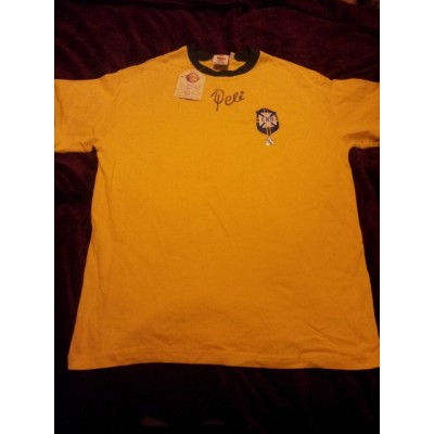 Pelé Signed Football Shirt 3 (Brazil)