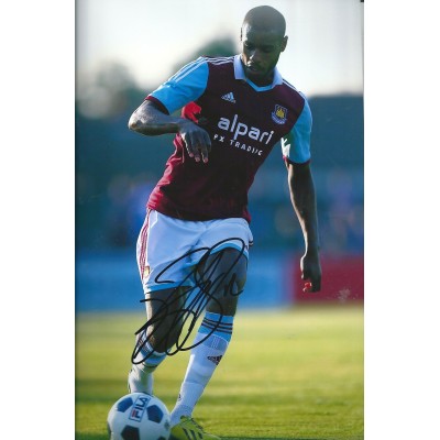 Ricardo Vaz Te autograph (West Ham)