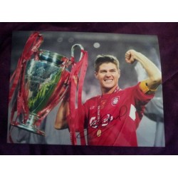 Steven Gerrard autograph (Liverpool; England)