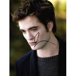 Robert Pattinson autograph