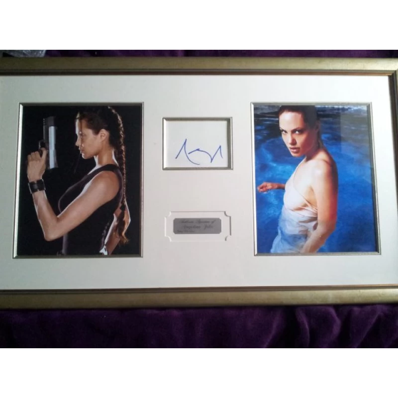 Angelina Jolie autograph