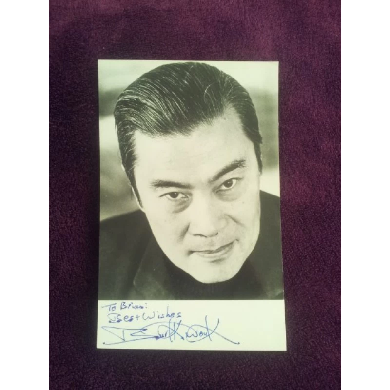 Burt Kwouk autograph