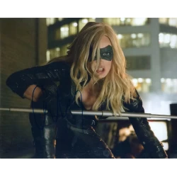 Caity Lotz autograph