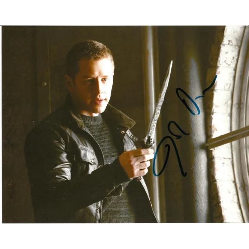 Josh Dallas autograph